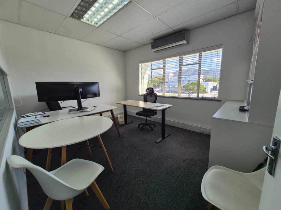 To Let Commercial Property for Rent in Bergvliet Western Cape